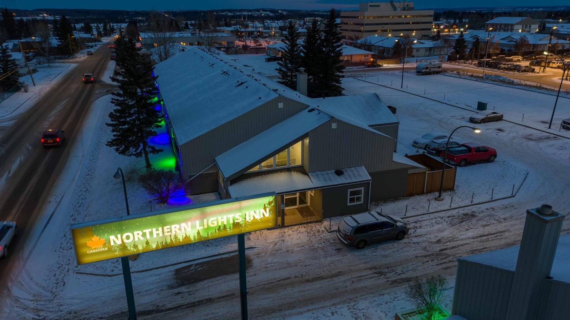 Northern Lights Inn Fort St. John Kültér fotó